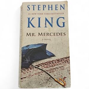 Stephen King Mr. Mercedes Paperback Pocket Books 2016 Edition